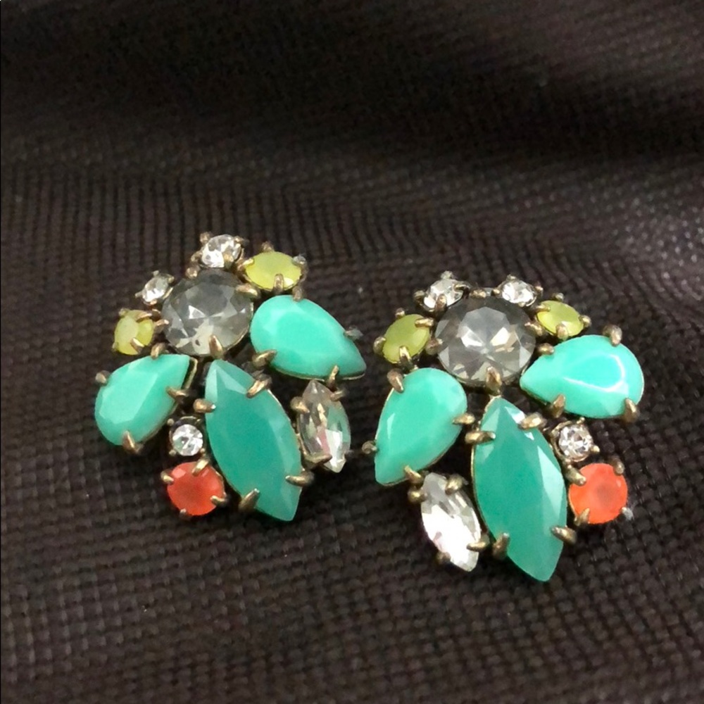Stella & Dot Cluster Earrings